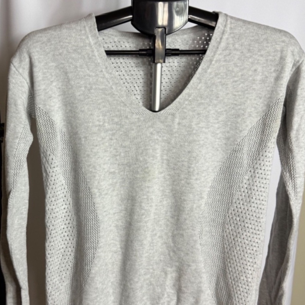 lululemon athletica Light Gray V-Neck Perforated Knit Sweater